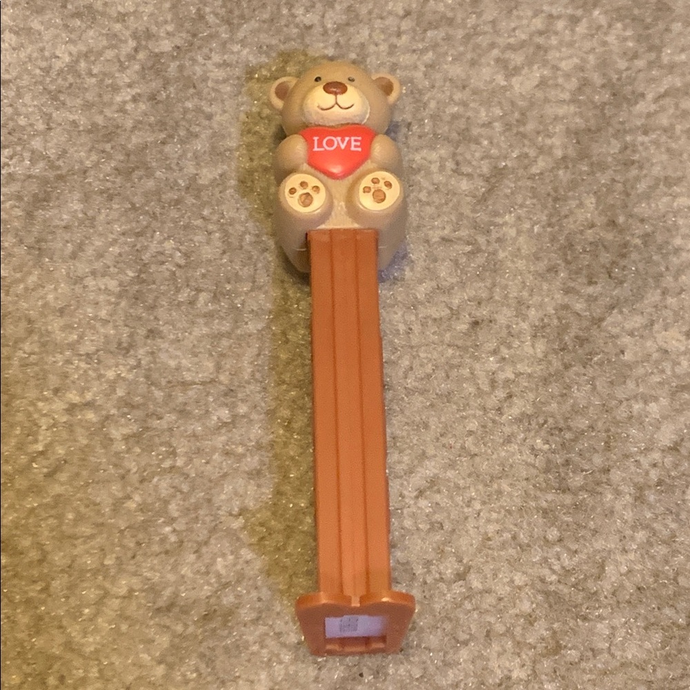 27 PEZ Dispensers - Picture 3 of 7